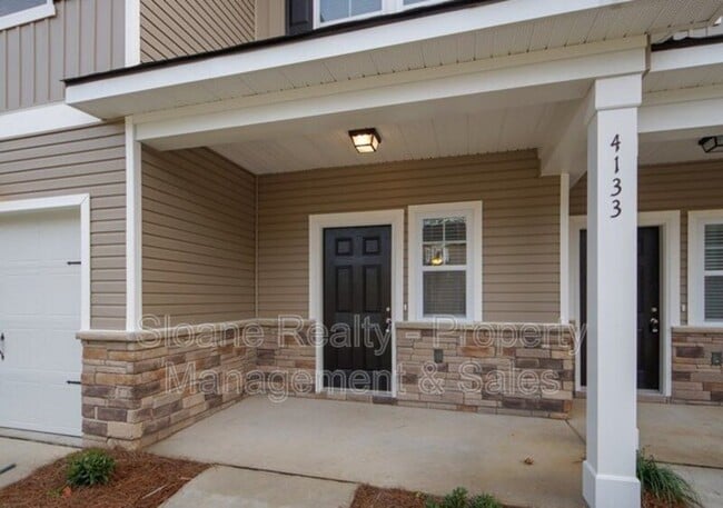 Building Photo - 4133 Rigsby Ln