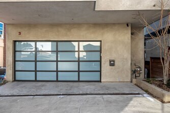 Building Photo - 1310 Manhattan Ave