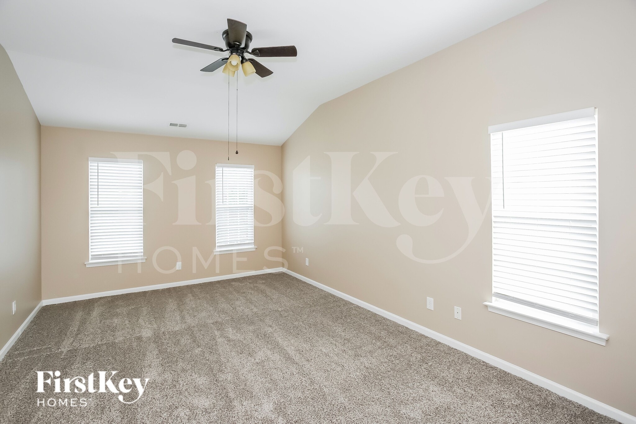 Building Photo - 10203 Fairbourne Ct