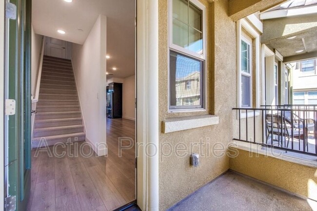 Building Photo - 605 Cinnamon Cir.