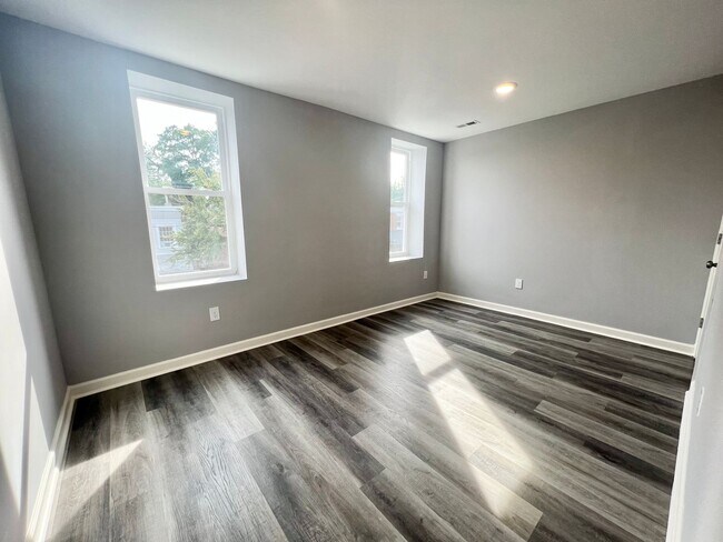 Building Photo - Anika Homes 3 Bedroom