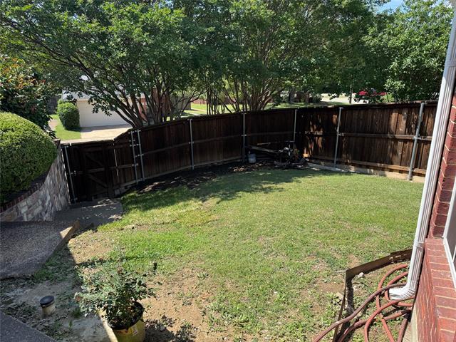 Building Photo - 100 Streamside Dr