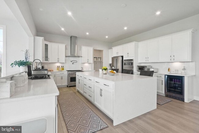 Building Photo - 15648 Dark Star Ln