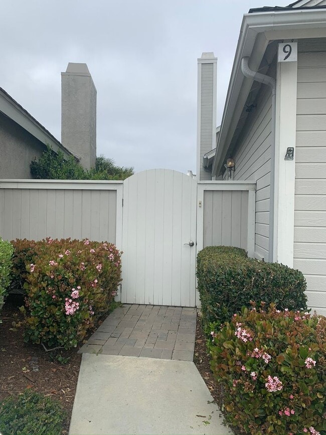 Building Photo - Laguna Niguel Detached Home with Ocean View!