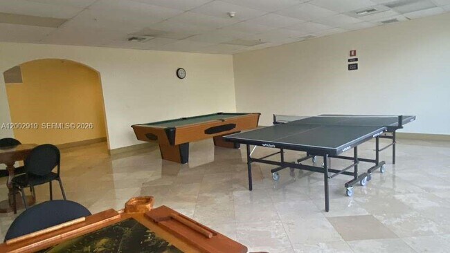 Building Photo - 3500 Coral Wy