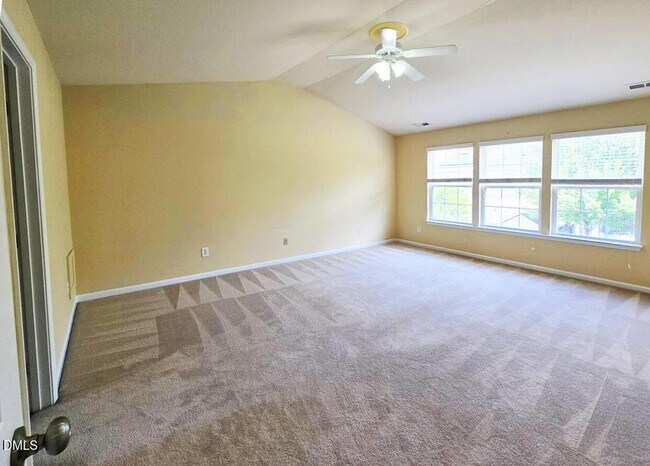 Building Photo - 105 Chandler Springs Dr