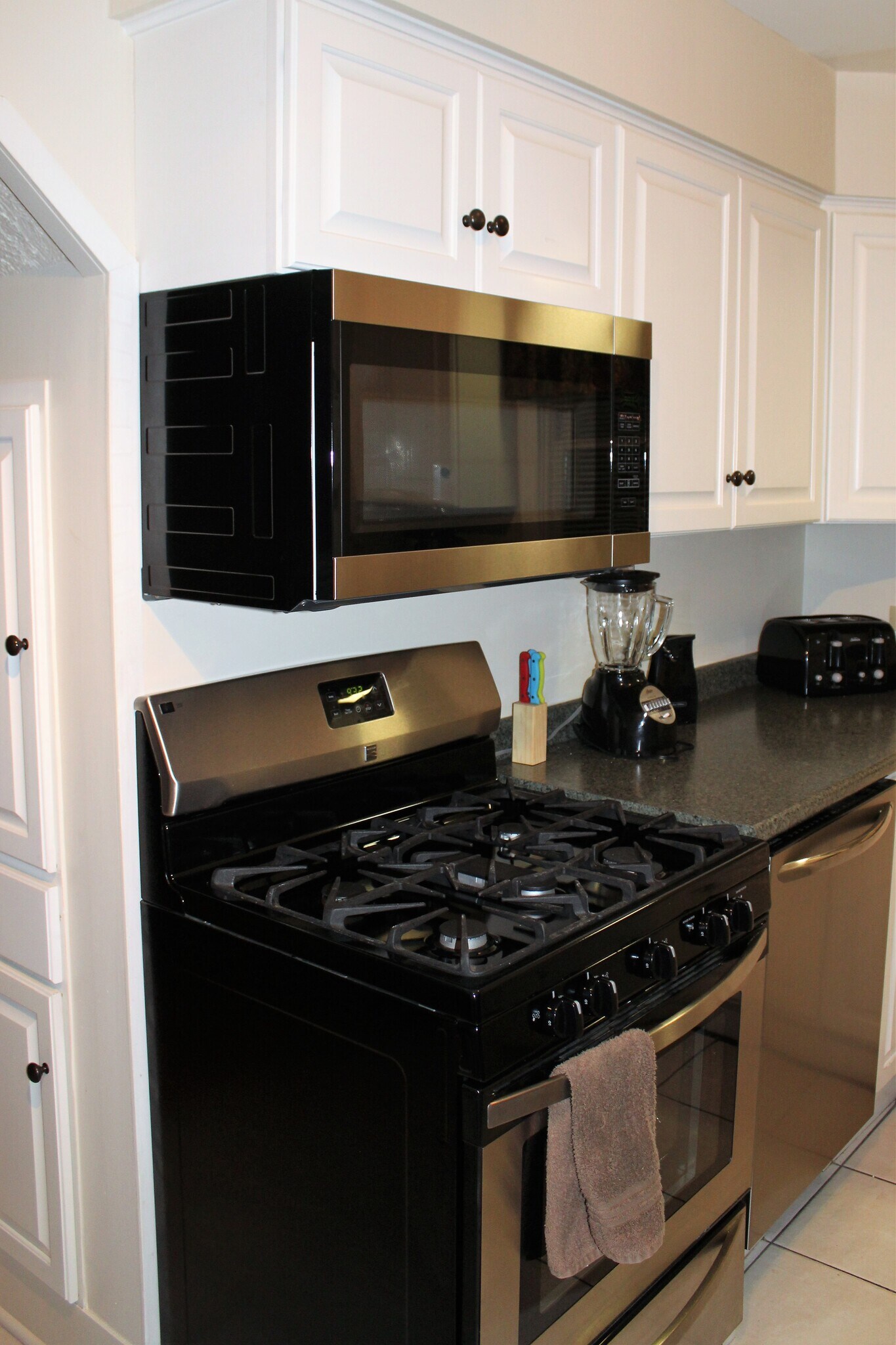 Kitchen with Stainless Steel appliances - 102 Holiday Ln