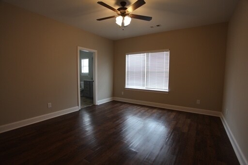 Building Photo - Downs Way Duplex Available for August!
