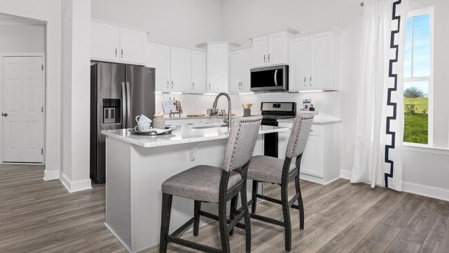 Building Photo - 3 Bedroom 2.5 Bathroom Townhome w/ 1 car garage in a prime location of Flowers Plantation