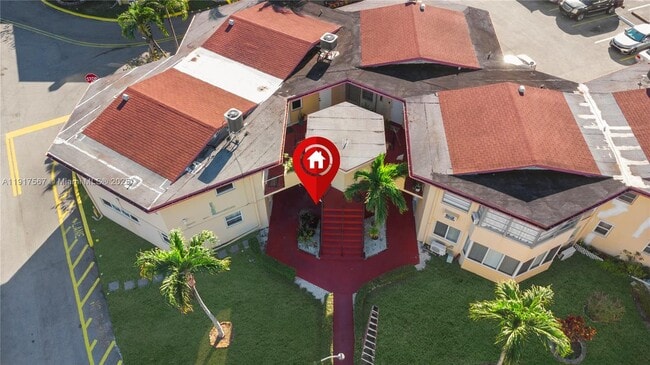 Building Photo - 18630 NE 18th Ave