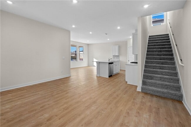 Building Photo - 4682 W Aurora St