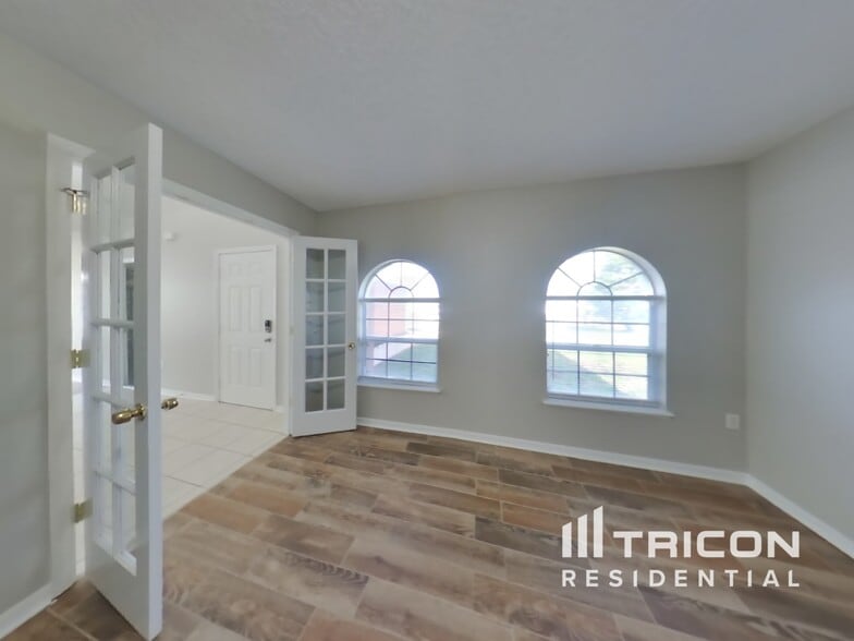 Building Photo - 2101 Ardencroft Dr