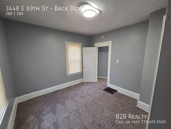 Building Photo - 3448 E 69th St