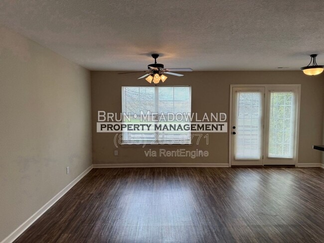 Building Photo - 2319 Talbott Way