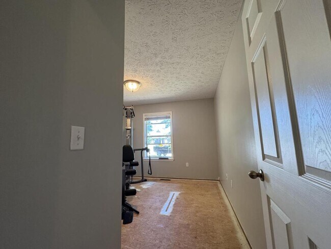 Building Photo - 5709 N 12th Ave