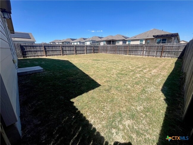 Building Photo - 2831 Rosefinch