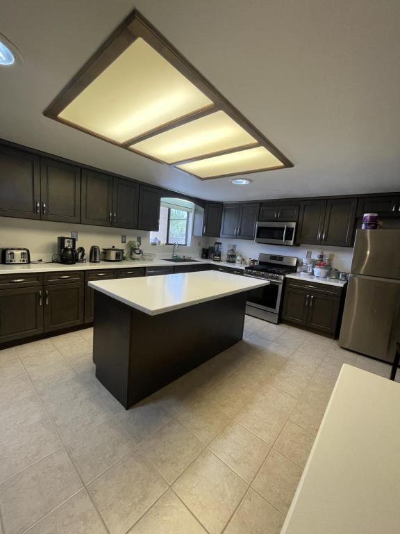 Building Photo - 64315 Spyglass Ave