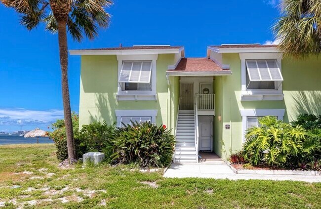 Building Photo - 3735 42nd Way S