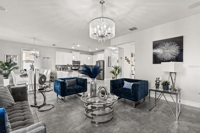 Building Photo - 2417 Chateau Lp