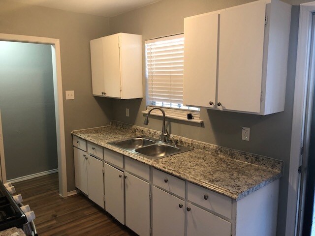 Building Photo - 6223 Wild Valley Dr