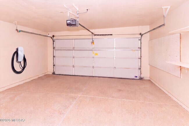 Building Photo - 11629 N Copper Creek Dr