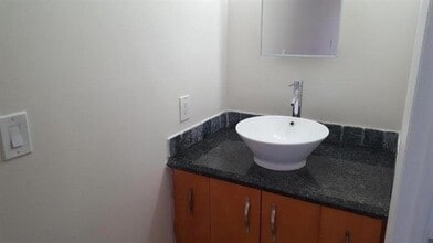 Building Photo - 9101 NW 38th Dr