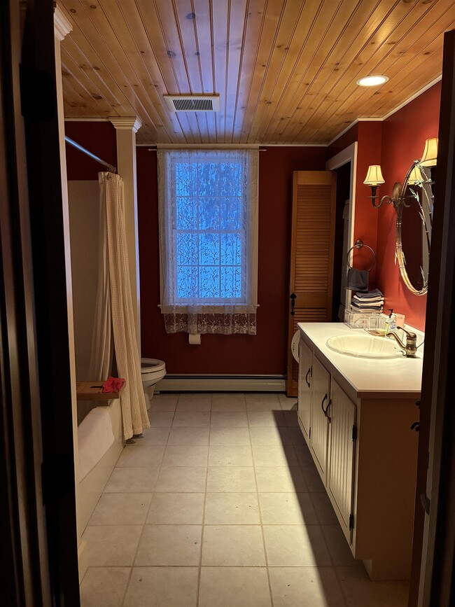 Building Photo - 2613 NH-25A