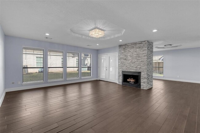 Building Photo - 19002 Walden Forest Dr