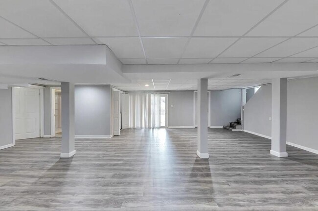 Building Photo - 2764 Veltre Pl SW