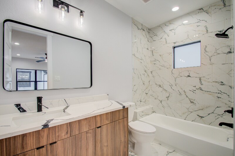 Building Photo - 7016 Staffordshire Blvd