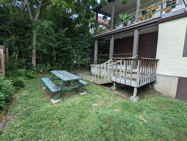 Building Photo - 1307 Paxton Ave