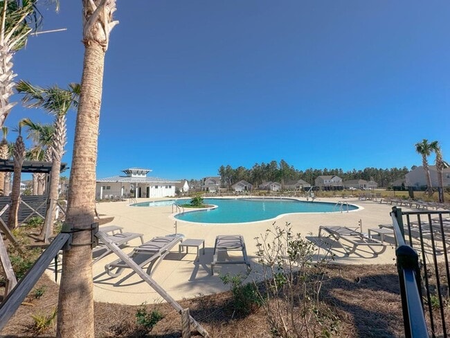 Building Photo - Home in Cane Bay Plantation