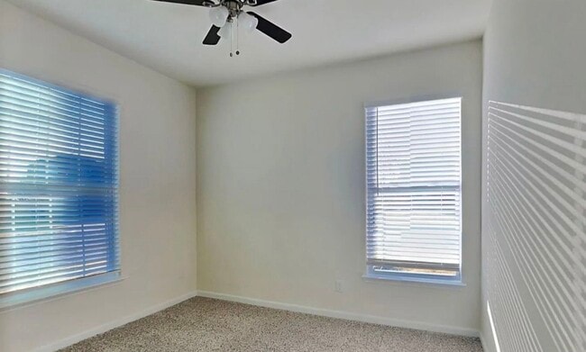 Building Photo - Spacious 4-Bedroom House with Cozy Living Spaces