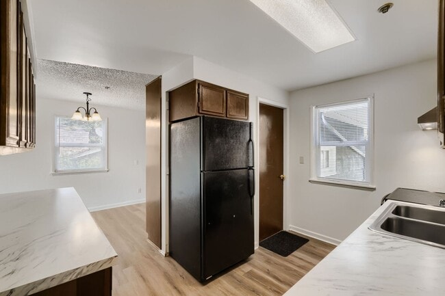 Building Photo - Recently Updated 3 Bed 2 Bath Seattle Home w/ Attached Garage!