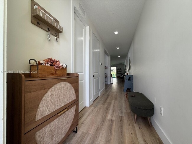 Building Photo - 2945 SE 3rd St