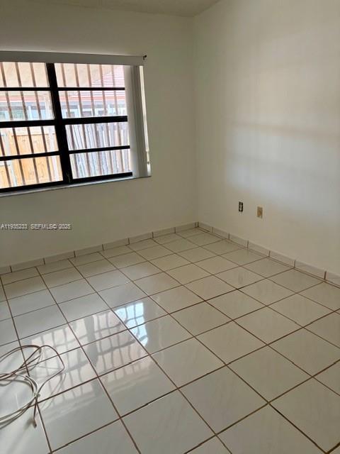 Building Photo - 13410 SW 16th Ln