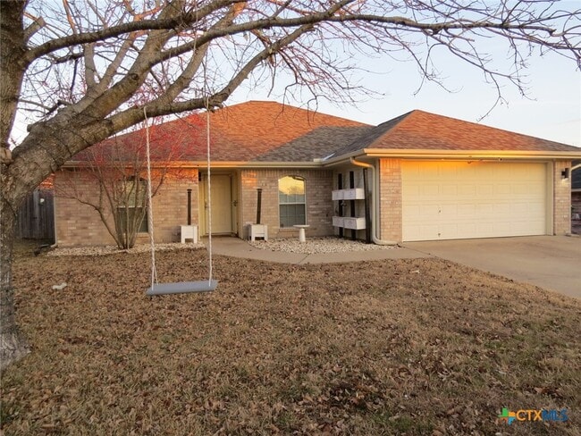 Building Photo - 212 Sims Ridge Dr