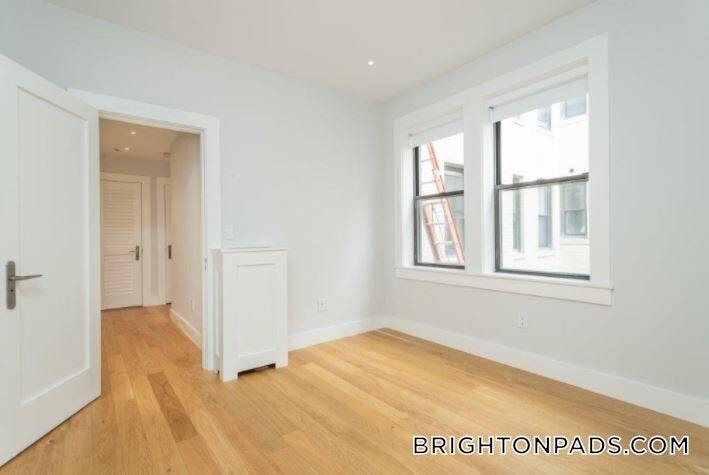 Building Photo - 12 Elko St