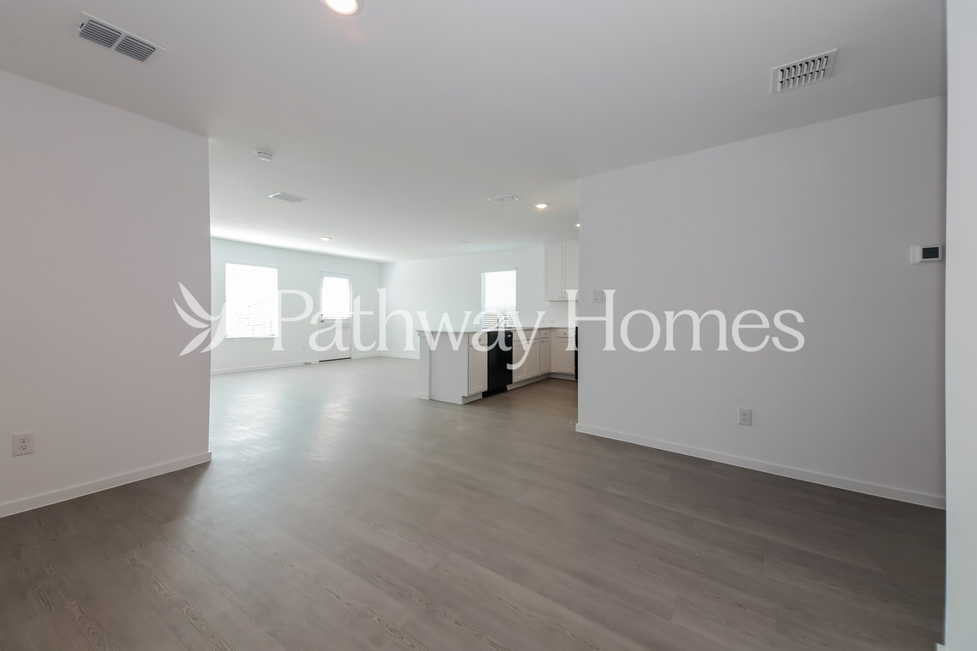 Building Photo - 11316 Rodeo Dr