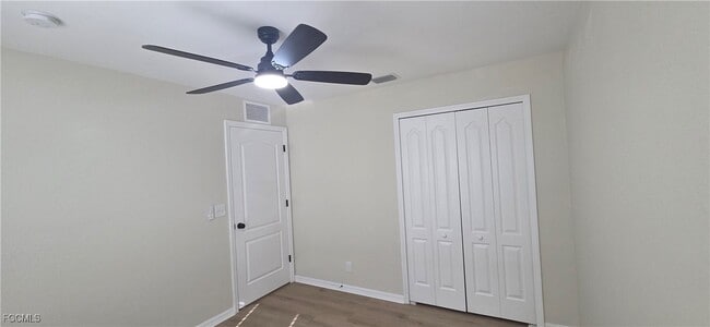 Building Photo - 1214 NE 18th Pl