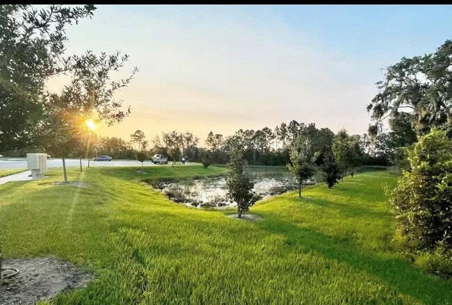 Building Photo - 1844 Sanibel Dr