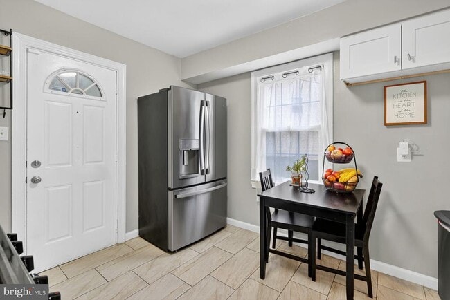 Building Photo - 9824 Old Fort Rd