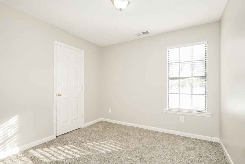 Building Photo - 4005 Eagle Ridge Ln