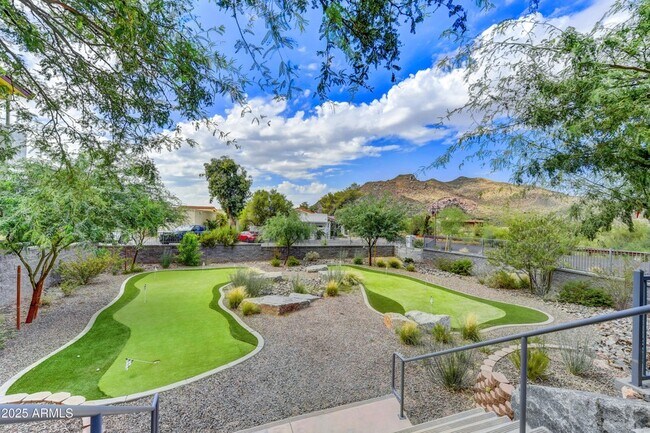 Building Photo - 1 Easy St