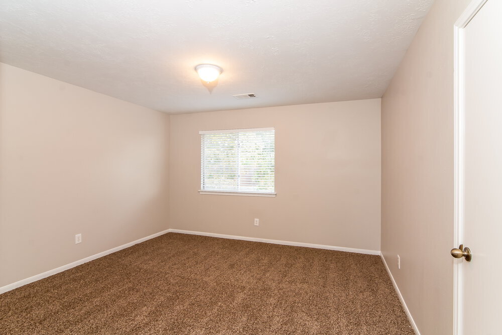 Building Photo - 2098 Clemson Dr
