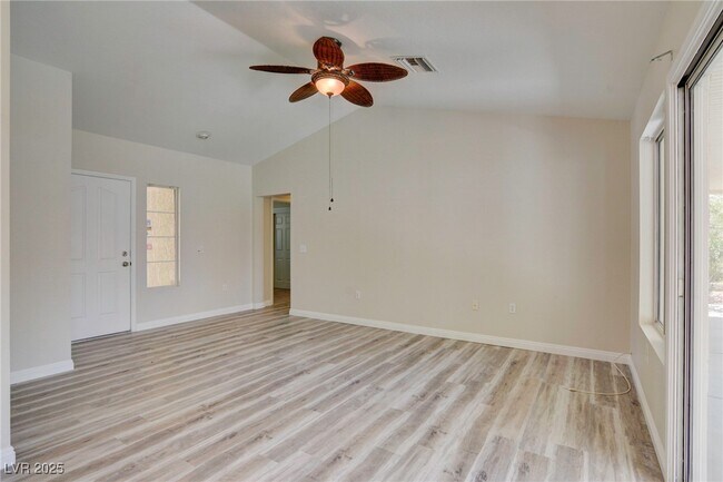 Building Photo - 9053 Marble Dr