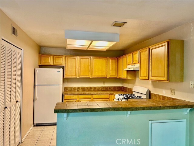 Building Photo - 107 Oxford