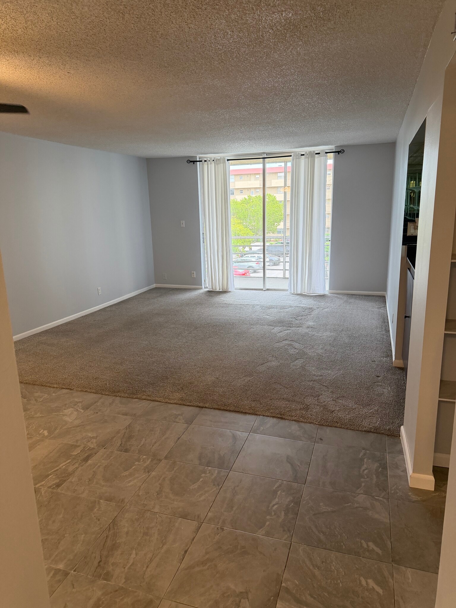 Building Photo - 404 NW 68th Ave