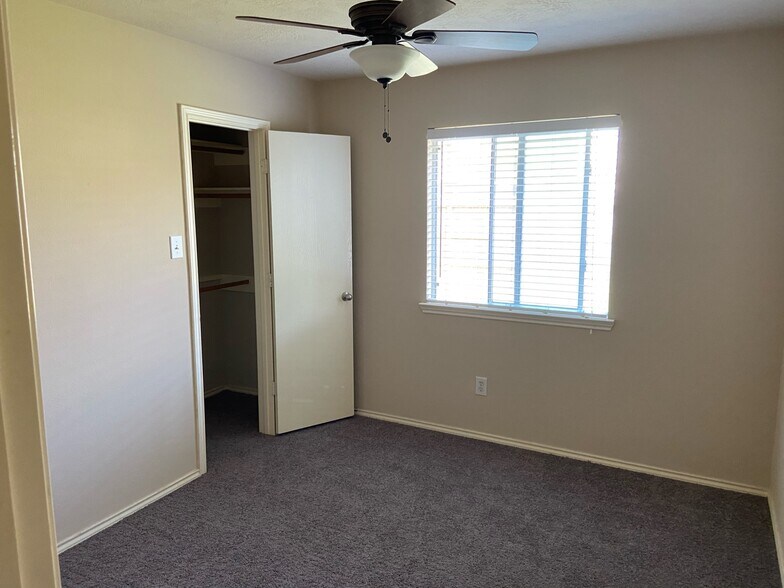 Bedroom 2 - 7258 Junco Dr