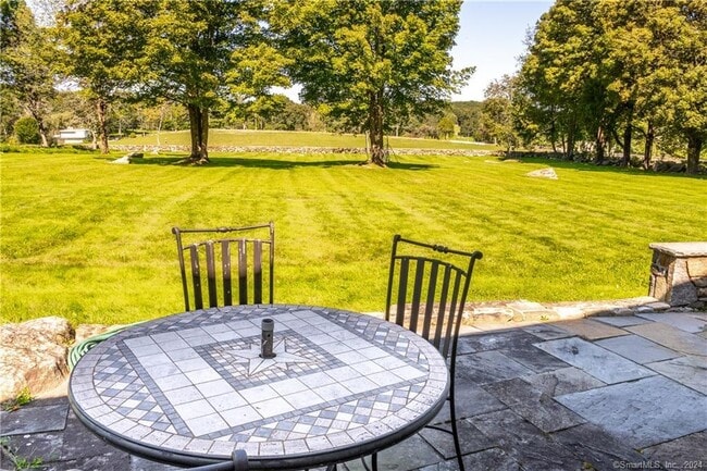 Building Photo - 35 Jennings Rd